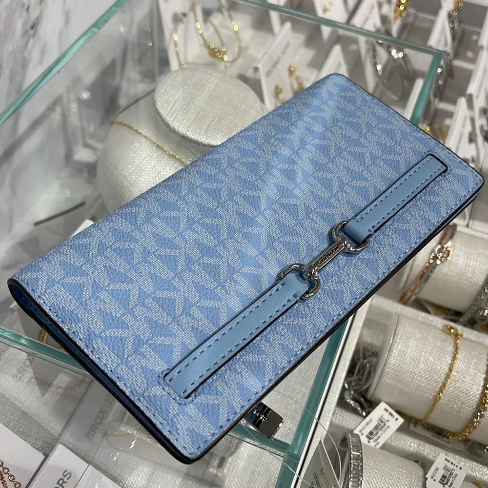 MICHAEL KORS Carson Large Signature Logo Bifold Wallet Light Sky NWT